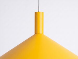 Miniaturka 43 - Lampa wisząca Sorvella 40 cm żółty – detal mocowania klosza