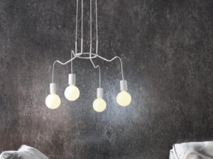 Miniaturka 4 - Lampa wisząca Velovano w białej wersji w innym ujęciu