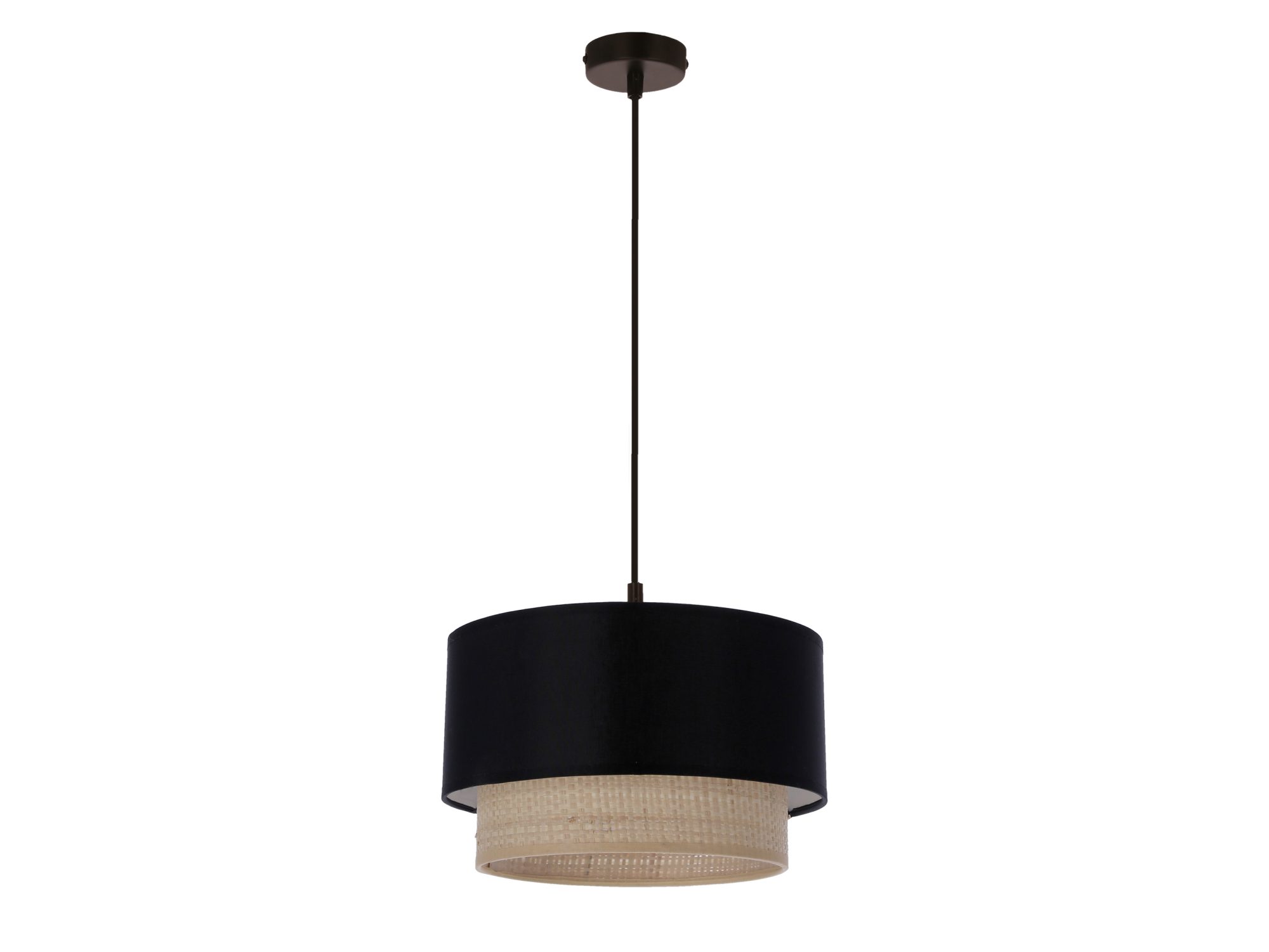 Lampa wisząca Viromino z czarnym abażurem i rattanowym dołem na białym tle