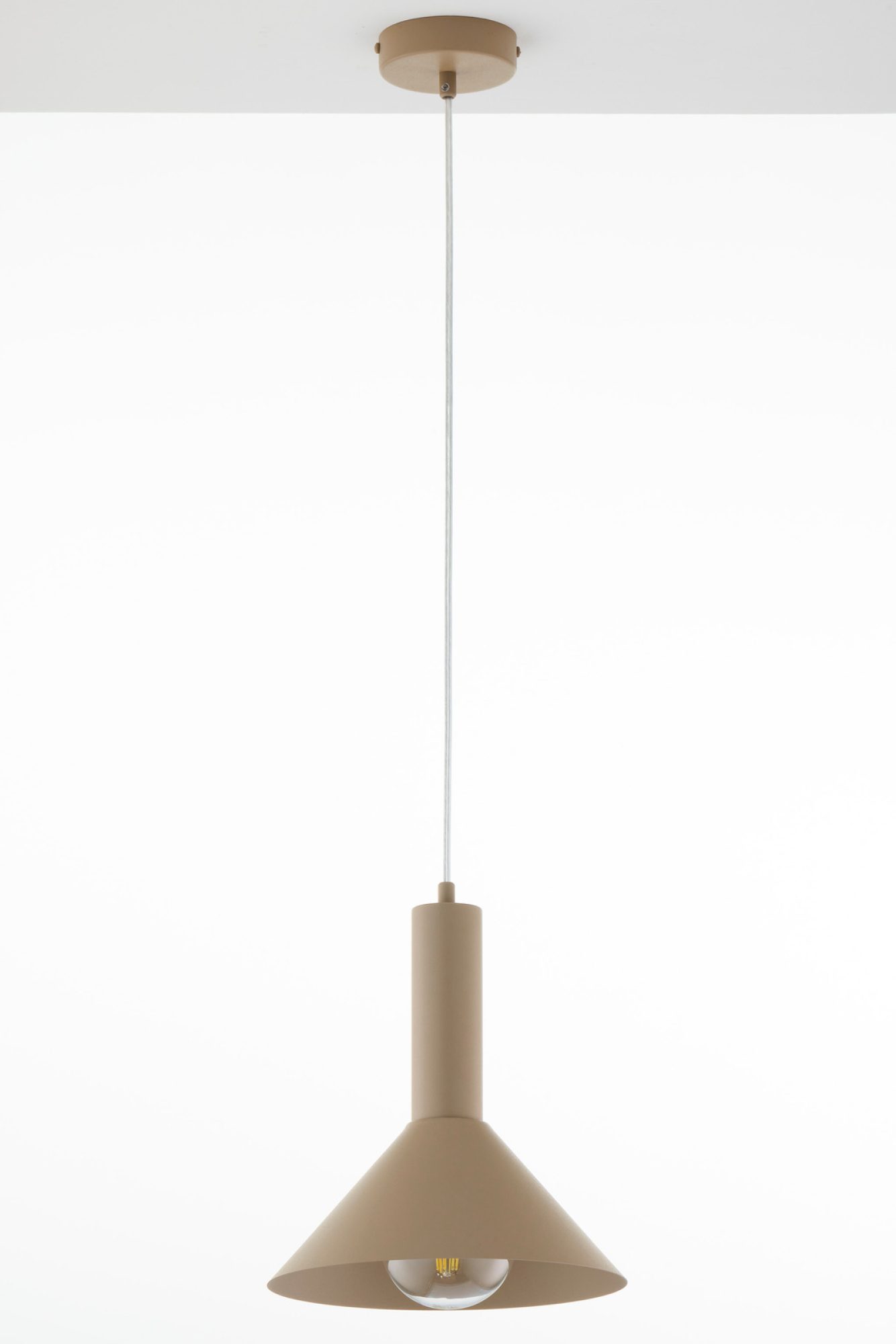 Lampa Vitrum Stożek ciepły beż z zapaloną żarówką pod kloszem