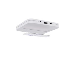 Miniaturka 4 - Spód białej lampki LED z elementem samoprzylepnym 3M do mocowania