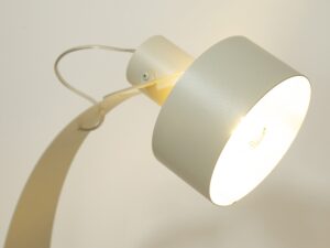 Miniaturka 5 - Lampka Rif w szarym beżu z rozświetlonym kloszem