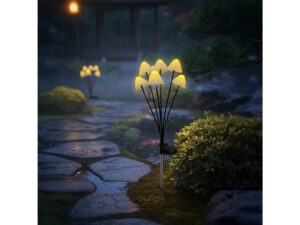 Miniaturka 3 - Lampka ogrodowa solarna z kloszami grzybków na rabacie przy kamieniach