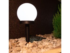 Miniaturka 4 - Lampka solarna kula z czarną podstawą w zbliżeniu