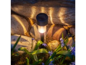 Miniaturka 2 - Lampka solarna na szpikulcu czarna, szczegół wykonania