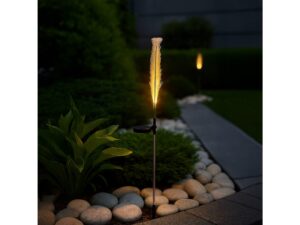 Miniaturka 2 - Lampka solarna trawa ozdobna świecąca w rabacie przy kamieniach