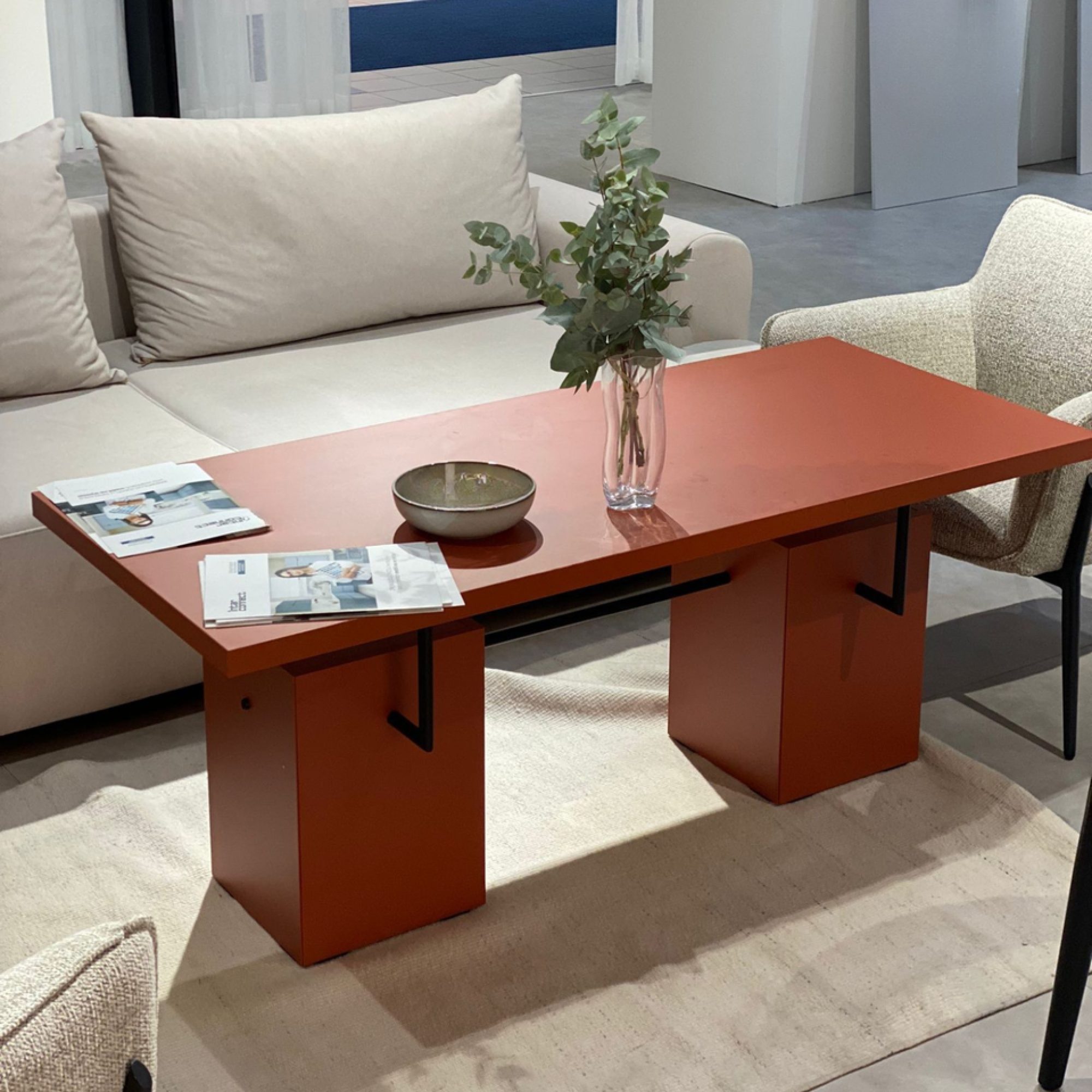 Ława designerska Arrovia 150 cm prostokątna w aranżacji wnętrza 6