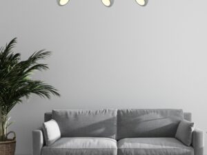 Miniaturka 1 - Listwa sufitowa Belona z trzema punktami LED nad szarą sofą