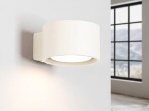 Miniaturka 80 - Minimalistyczny kinkiet Modessa 12 cm beżowy z włączonym światłem