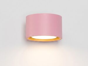 Miniaturka 42 - Minimalistyczny kinkiet Modessa 12 cm różowy z przodu, ze światłem