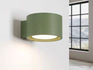 Miniaturka 46 - Minimalistyczny kinkiet Modessa 12 cm zielony oliwkowy z włączonym światłem