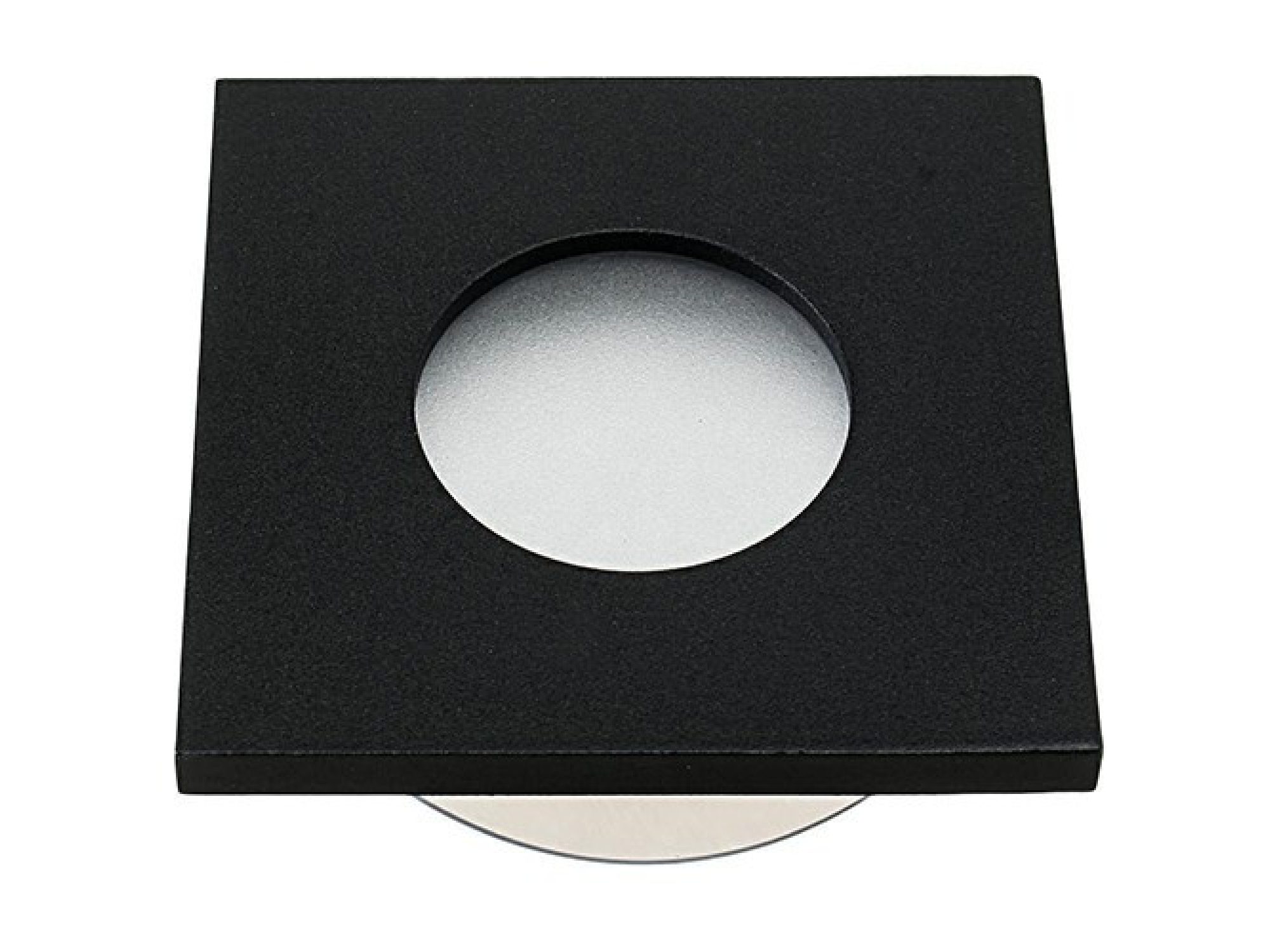 Oczko sufitowe kwadratowe IP44 czarne 8,5 cm – przód oprawy