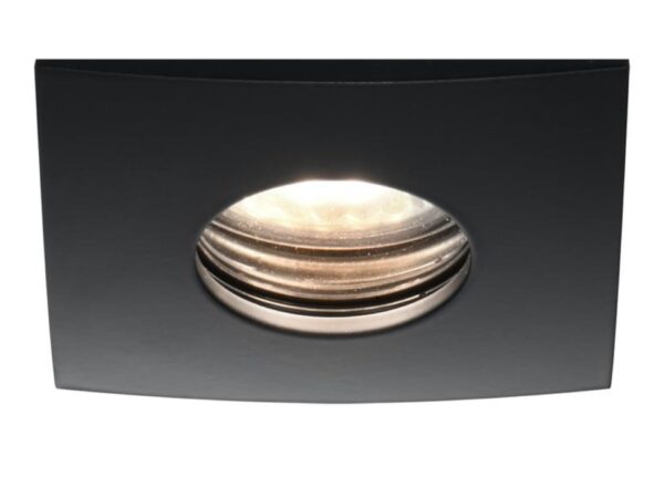 Czarne matowe kwadratowe oczko sufitowe Sevoria IP65 do żarówki MR16 lub GU10