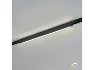 Miniaturka 1 - Czarna oprawa liniowa LED na szynie magnetycznej zamontowana pod sufitem