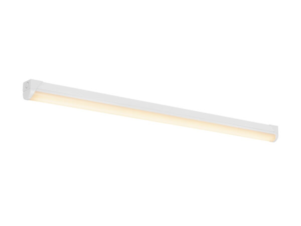 Biała oprawa natynkowa Industry Batten V 1200 LED na białym tle