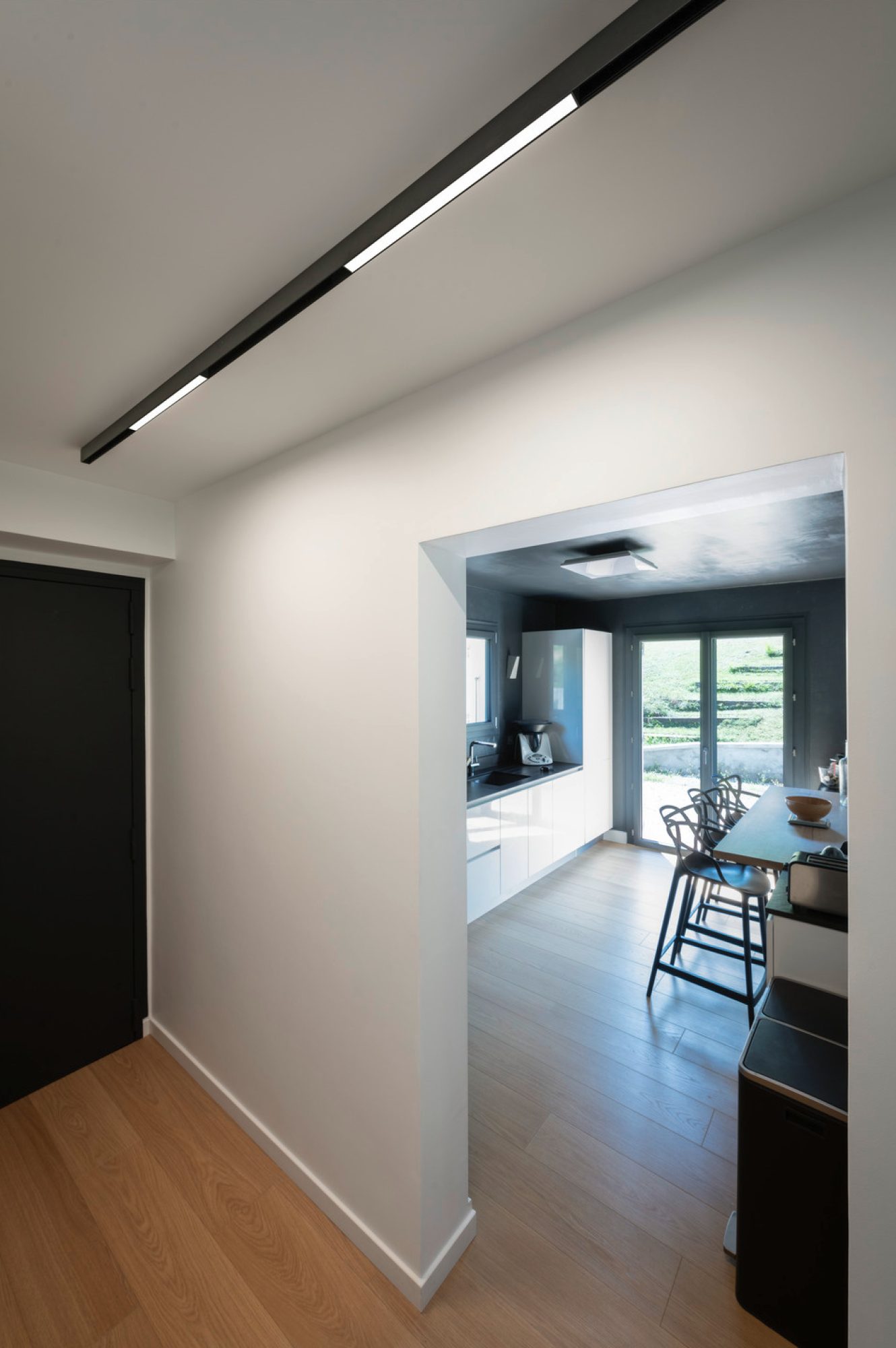Oprawa IN-Line 22 w systemie szynowym 48 V, aranżacja