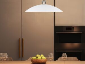 Miniaturka 1 - Lampa wisząca Paletano z białym kloszem w jasnej jadalni, wersja z patynowanym detalem