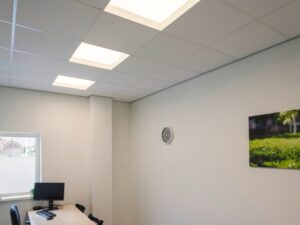 Miniaturka 2 - Oprawa Panel V 625 LED – aranżacja oświetlenia biura