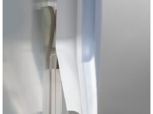 Miniaturka 3 - Plafon Sima Sensor biały, detal profilu bocznego przy ścianie