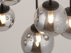 Miniaturka 5 - Lampa sufitowa Tulia 10 długi z szarymi szklanymi kulami, inne ujęcie we wnętrzu