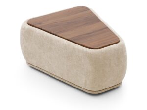 Miniaturka 1 - Pufa Nobello ze stolikiem – ukośne ujęcie trapezowego modułu