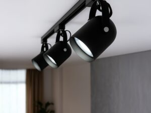 Miniaturka 14 - Czarny reflektor E27 na szynoprzewodzie w ujęciu pod kątem