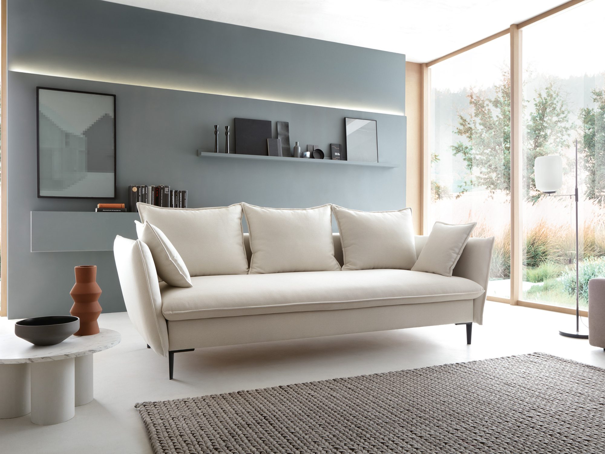 Sofa Brillo w aranżacji salonu – tapicerowany mebel