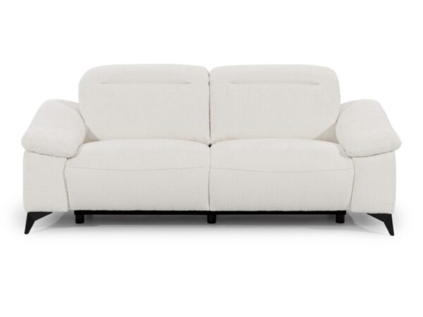 Sofa dwuosobowa Nelvaro 204 cm na białym tle
