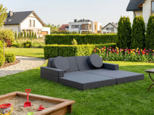 Miniaturka 4 - Sofa ogrodowa Sofavella z funkcją leżanki — rozłożona w ogrodzie