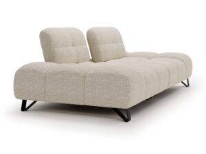 Miniaturka 3 - Sofa Pivora Maxi widziana z boku, niska linia i czarne metalowe nóżki