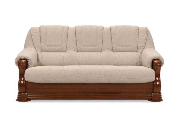 Sofa trzyosobowa Parvero 195 cm w jasnobeżowej tkaninie z trzema poduchami oparcia, drewnianymi frontami podłokietników i cokołem, widok z przodu na białym tle