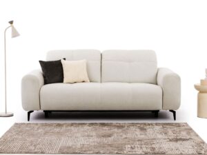Miniaturka 4 - Sofa Lorvanto z poduszkami i lampą w jasnym wnętrzu