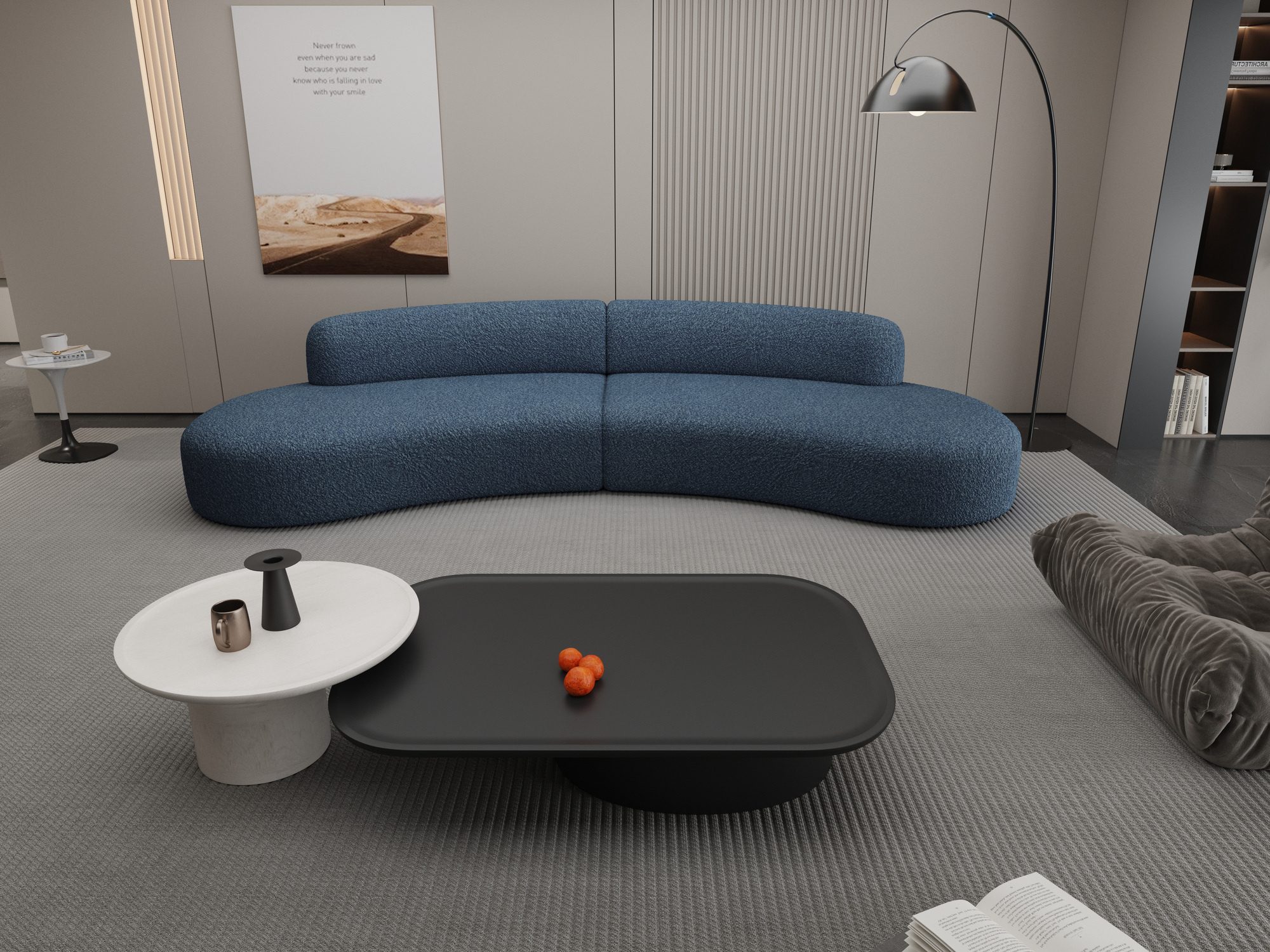Sofa Zenith granatowa w aranżacji nowoczesnego salonu z jasnym dywanem