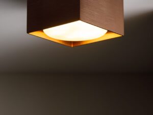 Miniaturka 7 - Oprawa Cubo Metalik GX53 w odcieniu ciemnego brązu szczotkowanego w aranżacji
