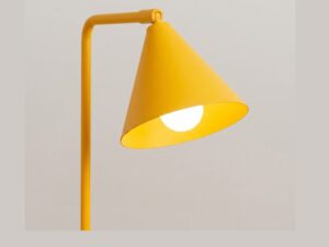 Miniaturka 84 - Stalowa lampa biurkowa Sorvella 35 cm żółty – stożkowy klosz ze światłem