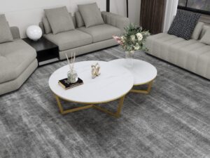 Miniaturka 5 - Zestaw stolików Virtus 80/60 cm w salonie przy szarych sofach