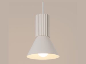 Miniaturka 28 - Stożkowa lampa wisząca Avelira 14 cm beżowy – klosz z bliska na beżowym tle