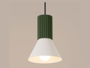 Miniaturka 18 - Stożkowa lampa wisząca Avelira 14 cm beżowy + zielony oliwkowy – klosz z bliska na beżowym tle