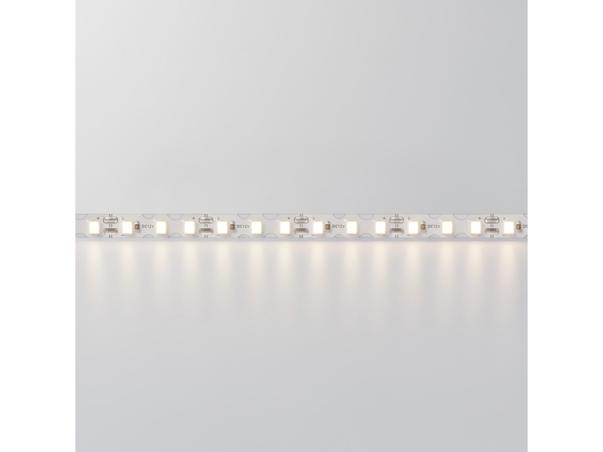 Taśma LED Zig Zag 12 V 20 m, barwa neutralna 4000 K – świecący odcinek