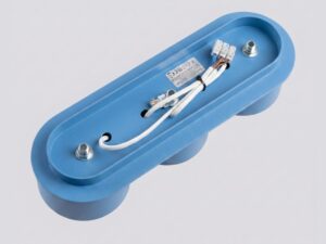 Miniaturka 12 - Trzypunktowy plafon Modessa 32,4 cm błękitny – detal okablowania podstawy