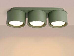 Miniaturka 60 - Trzypunktowy plafon Modessa 32,4 cm zielony oliwkowy z włączonym światłem