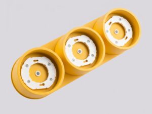 Miniaturka 36 - Trzypunktowy plafon Modessa 32,4 cm żółty – detal podstawy z oprawkami